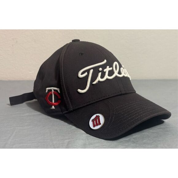 Titleist Hat Minnesota Twins New Era Collab Magnetic Ball Marker - Picture 1 of 8